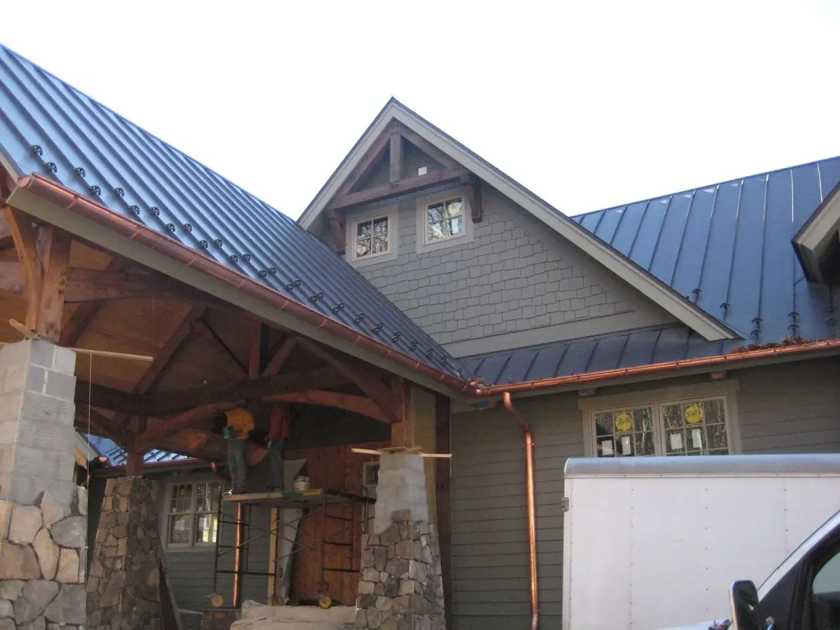 Craftsman Roofing team delivering quality roofing work in Golden Triangle